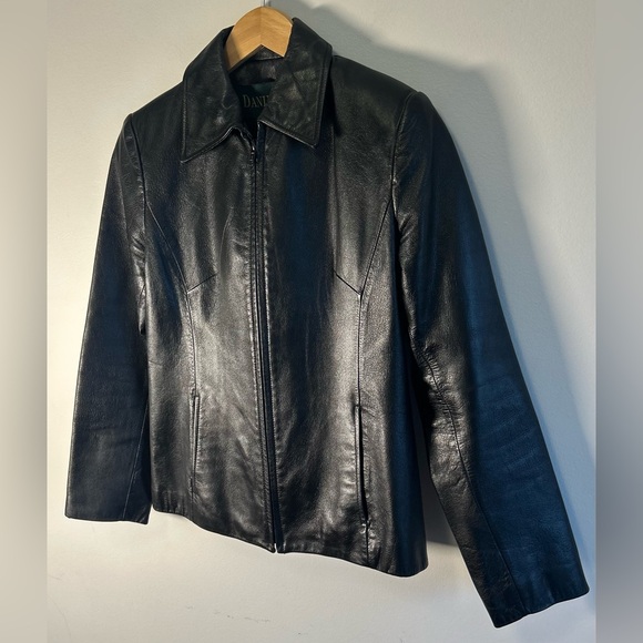 VTG Danier Leather Women’s Classic Black Genuine Jacket Size S/P Never Worn - Picture 3 of 11